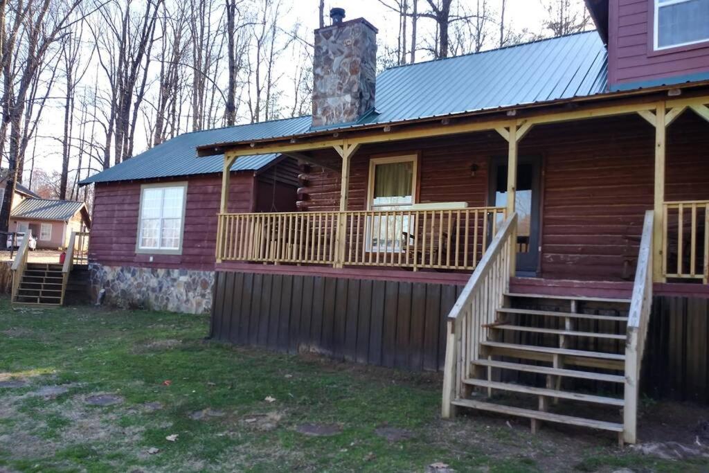 Hoot Nanny'S Rustic Cabin On Mossy Creek Cleveland Exterior photo